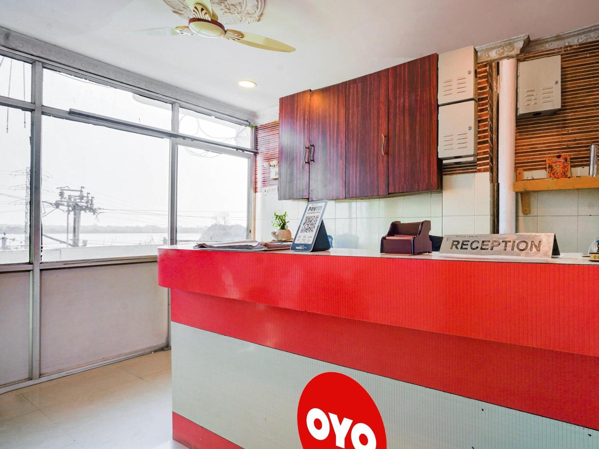 Hotel O Siro Inn Shamshabad Extérieur photo